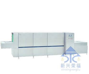 中央廚房設(shè)備 帶式傳送洗碗機(jī)的傳輸系統(tǒng)革新與優(yōu)勢(shì)